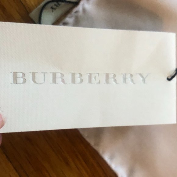 NWTS Vintage Burberry Horseferry Pale Rosewood Check Silk Scarf w/Box 34" Square - Picture 8 of 12